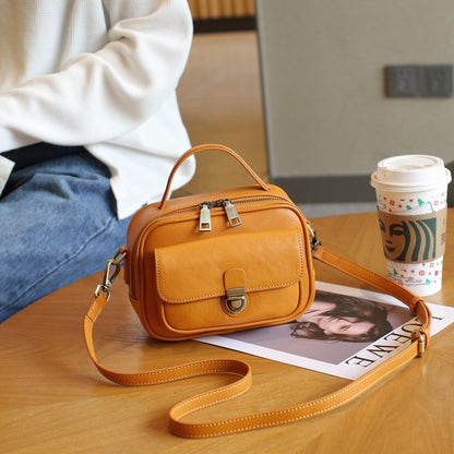 Retro Vegetable Tanned Leather Messenger Bag