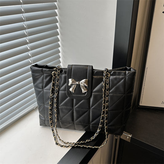 Soft Rhombus Chain Bag